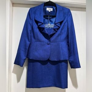 Le Suit 2PC Skirt Suit Women’s 6P Blue Blazer Button Long Sleeves